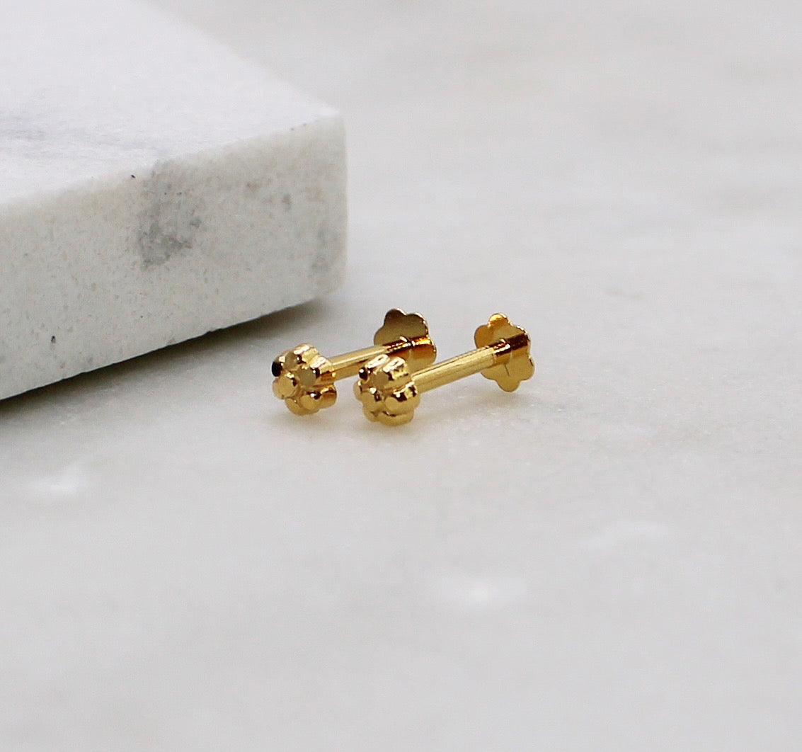 2.5mm Flower Studs