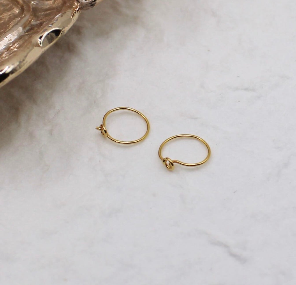 Super Dainty Minimal Hoops