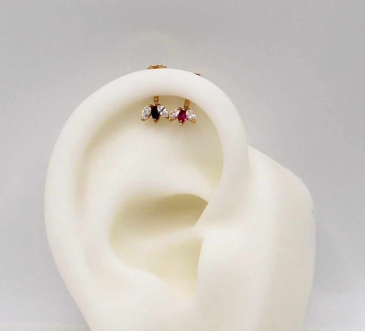 Super Mini Tulip Stud | vertical helix piercing