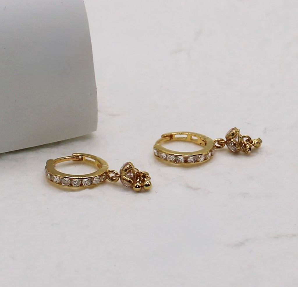 Dangly Sparkly Huggies | 8.8mm