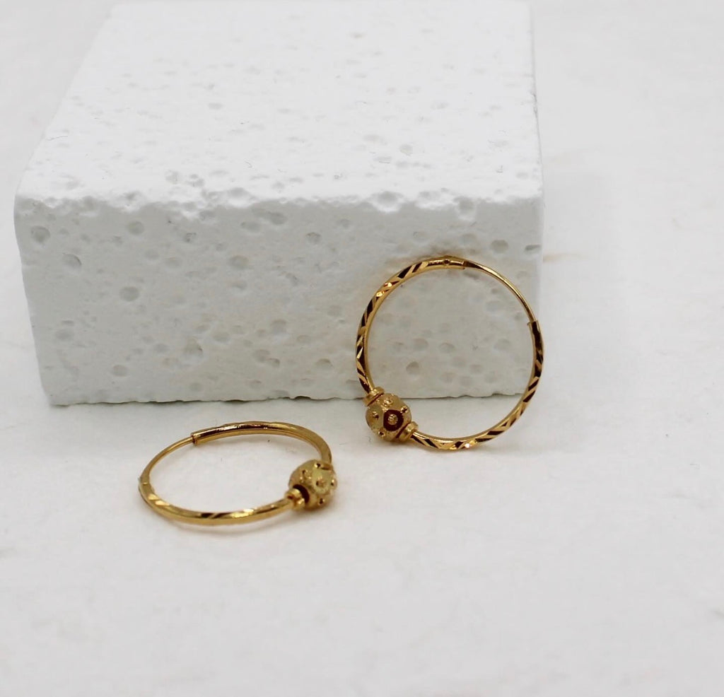 Dainty Hoop Earrings