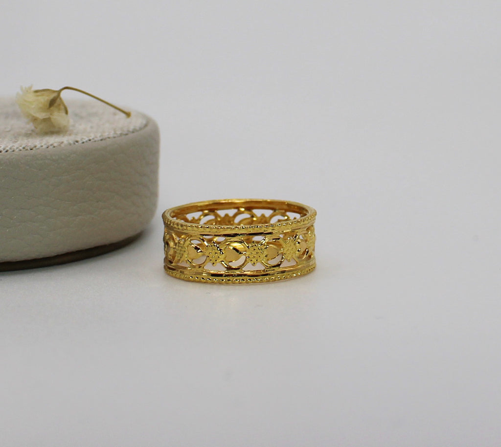 Detailed 22carat Ring