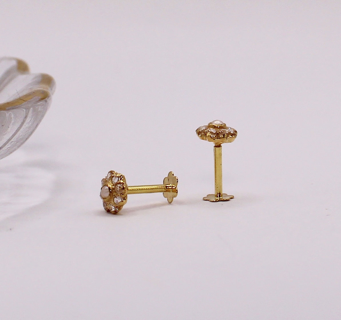 Pearl Flower Studs (pair)