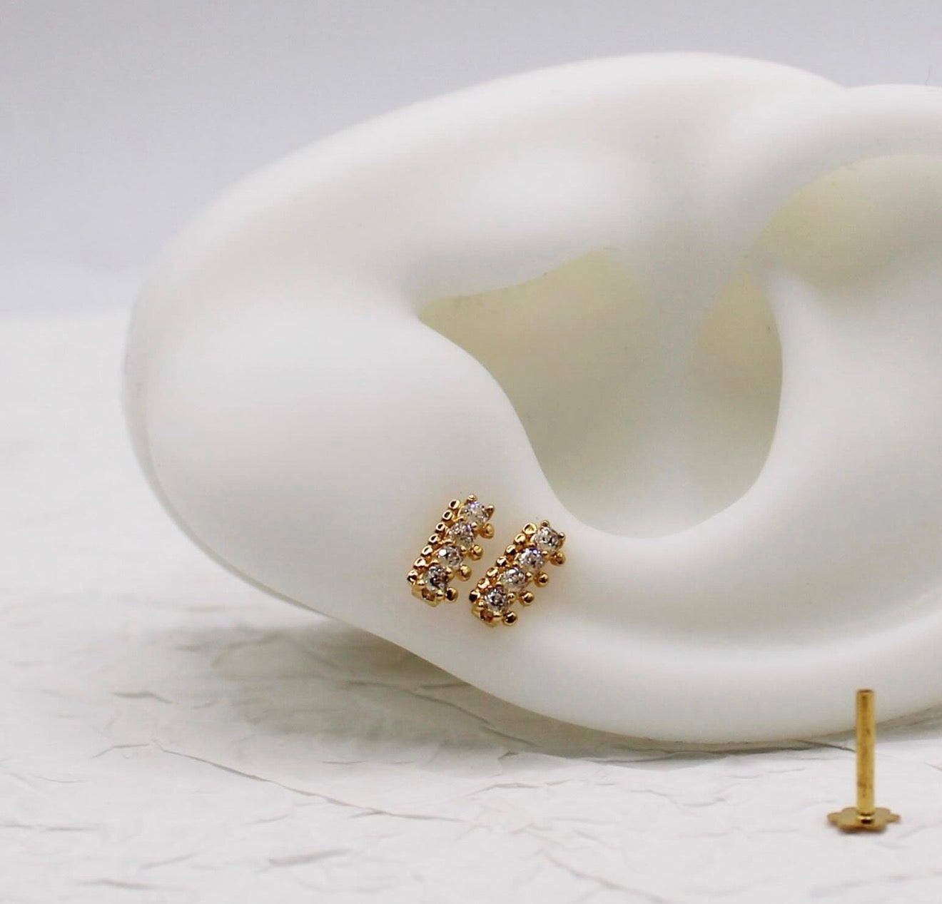 Mini Detailed Stud | single piece