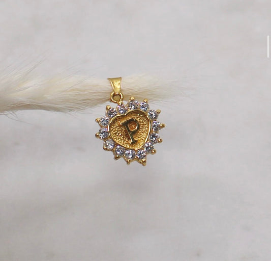 22carat Initial ‘P’ Heart Pendant