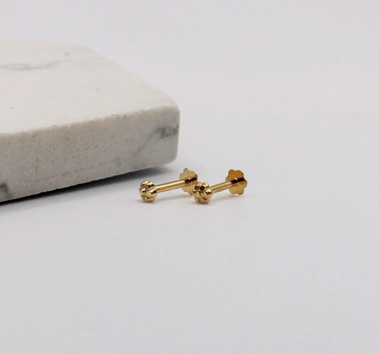 Flower Studs | 2.5mm