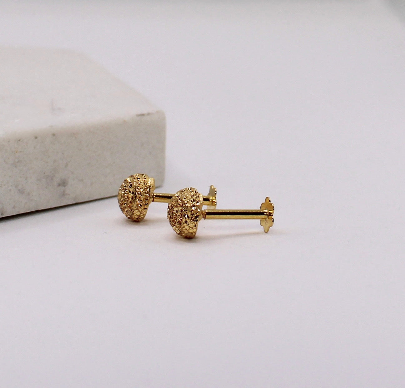 Duster Semi-ball Studs