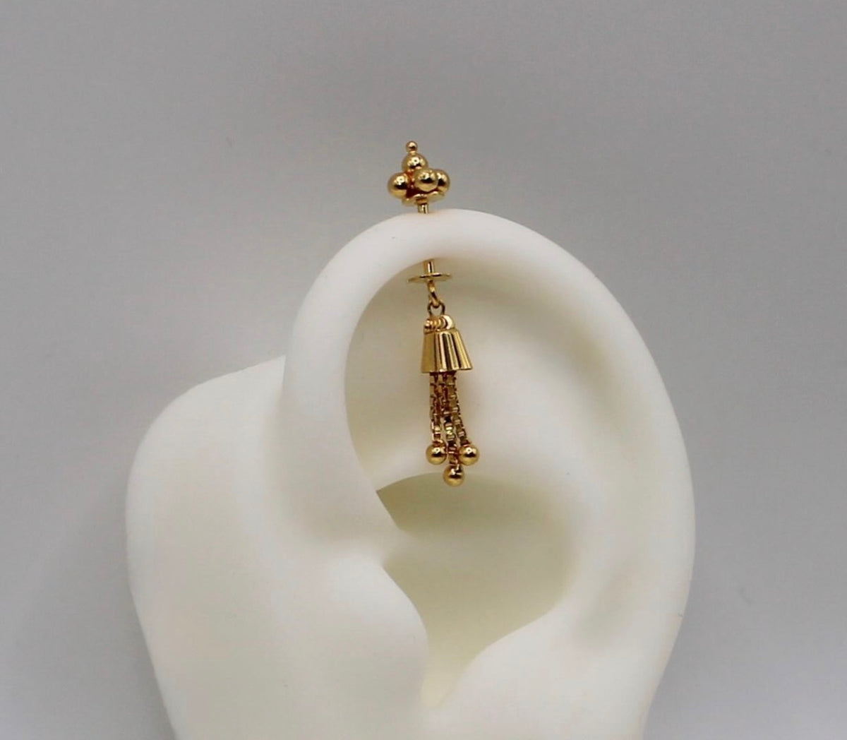 Chain-bell Vertical Helix Stud | 18carat