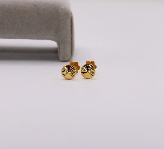Flat Detailed Studs