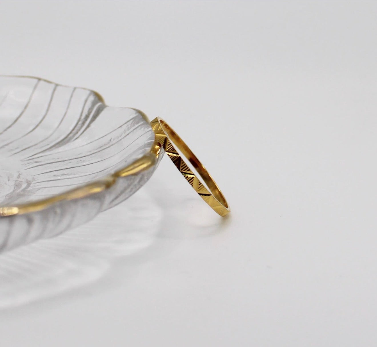 18carat Prism Band Ring