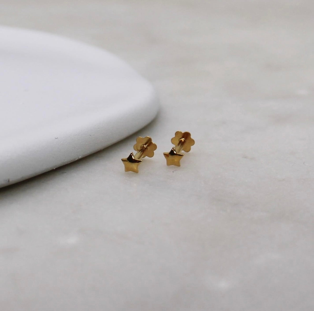 2.8mm Star Studs