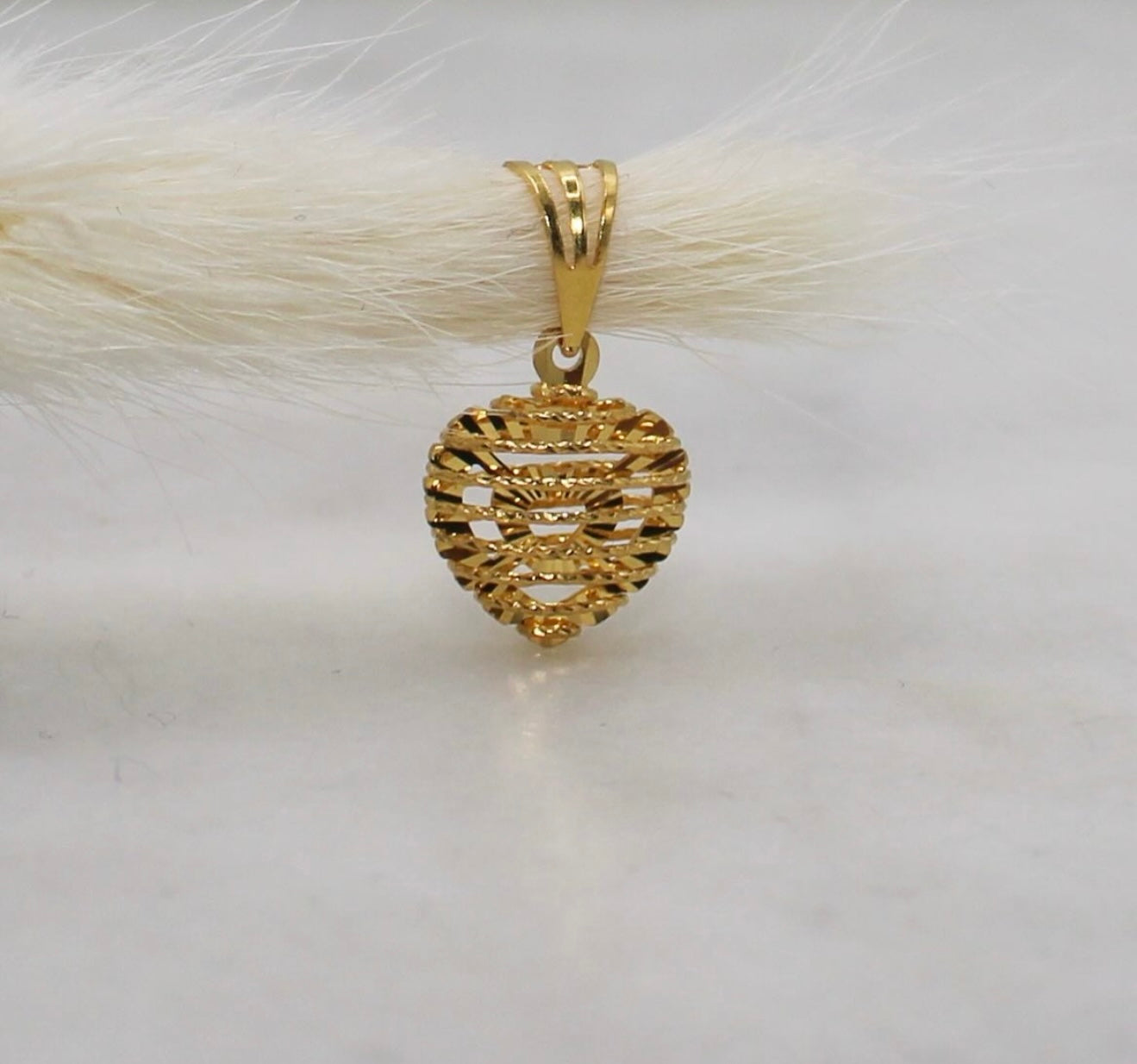 Wired 22carat Heart Pendant