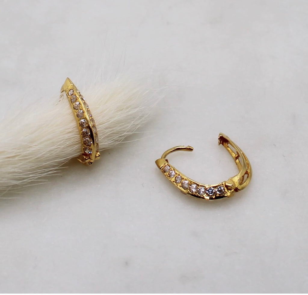 U-shape Sparkle Hoops