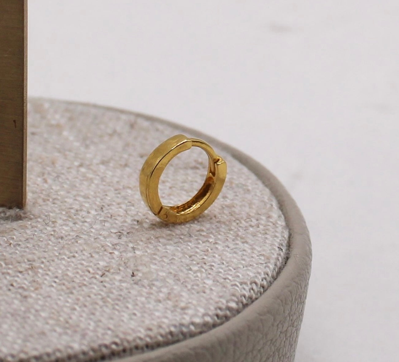 Plain Hoop | 6mm