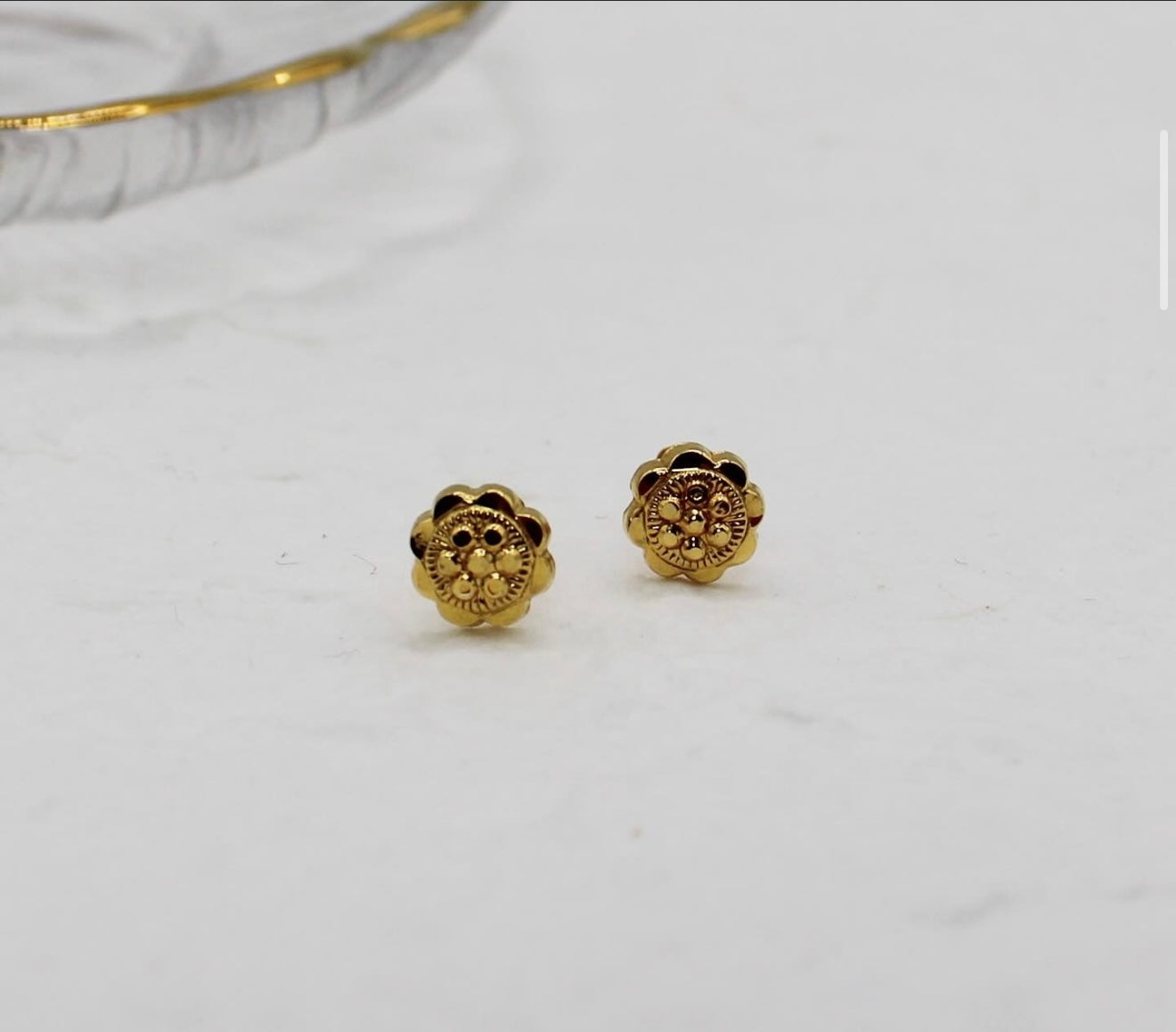 Sunflower Hollow Studs | 14carat