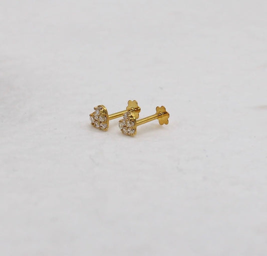 Small Sparkly Heart Studs | 4mm