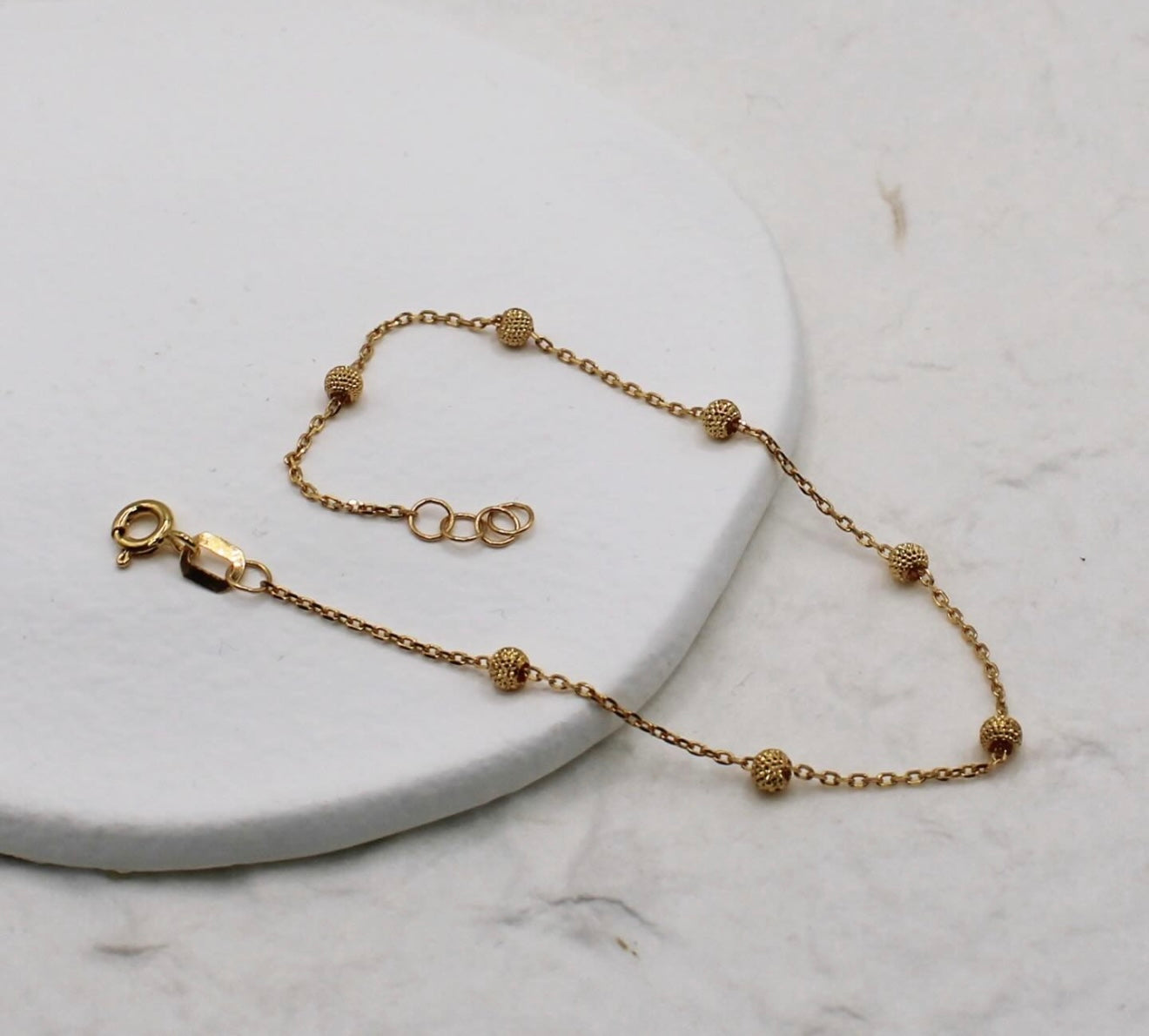 Duster Dainty Bracelet