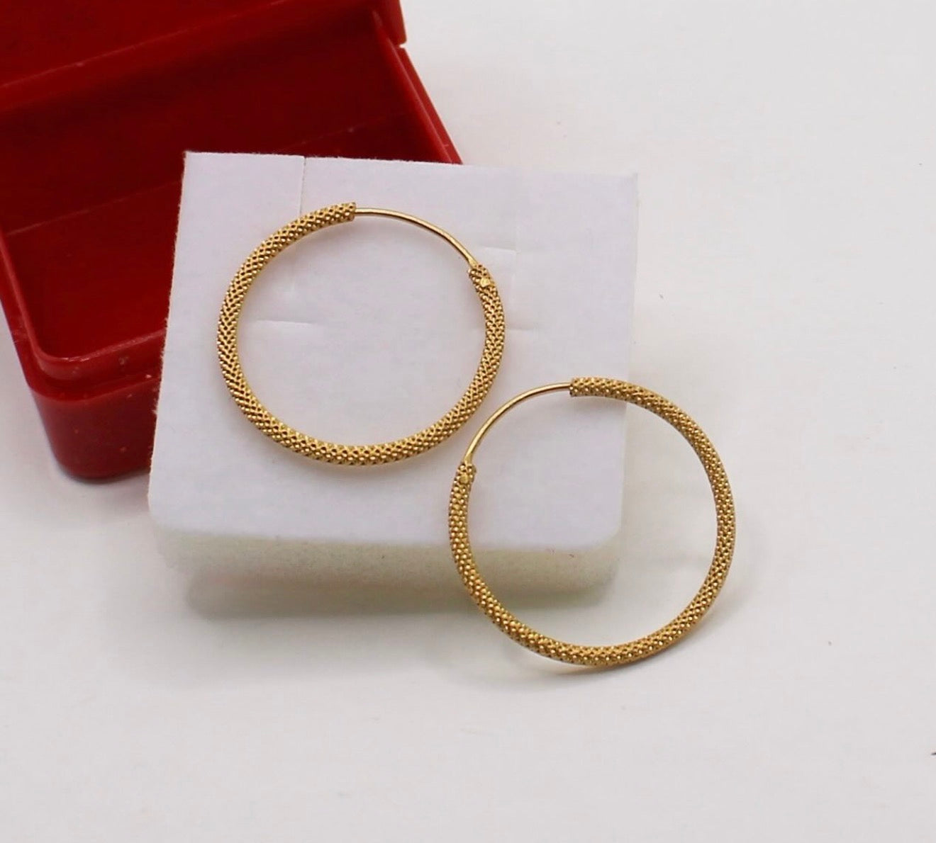 Simple Hoops | 21mm