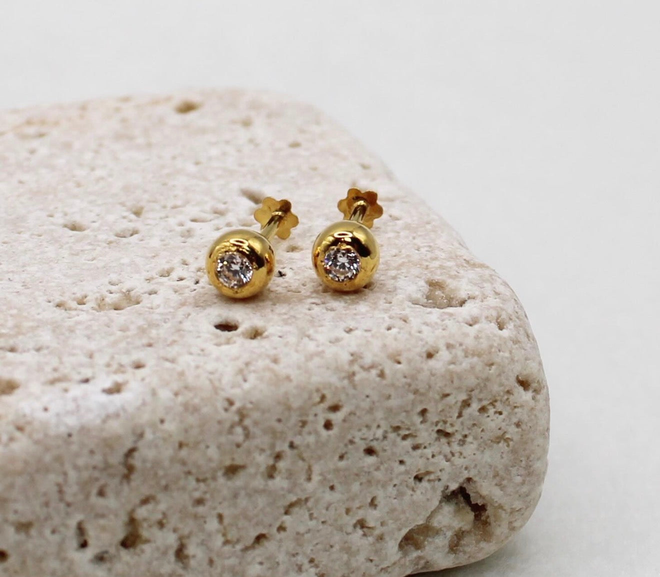 Small Chunky Ball Studs | 18carat