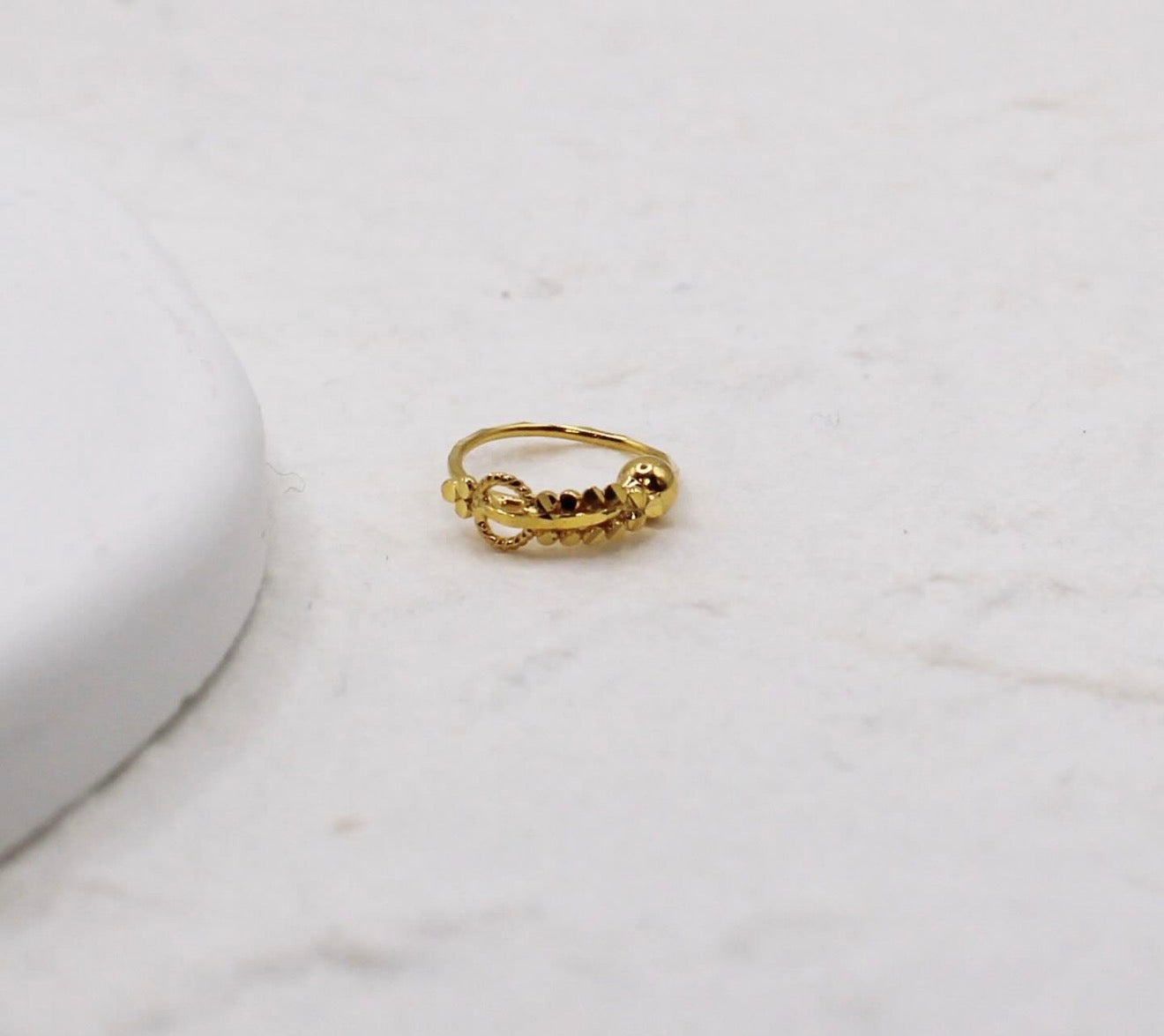 Auric Twist Hoop | 9mm
