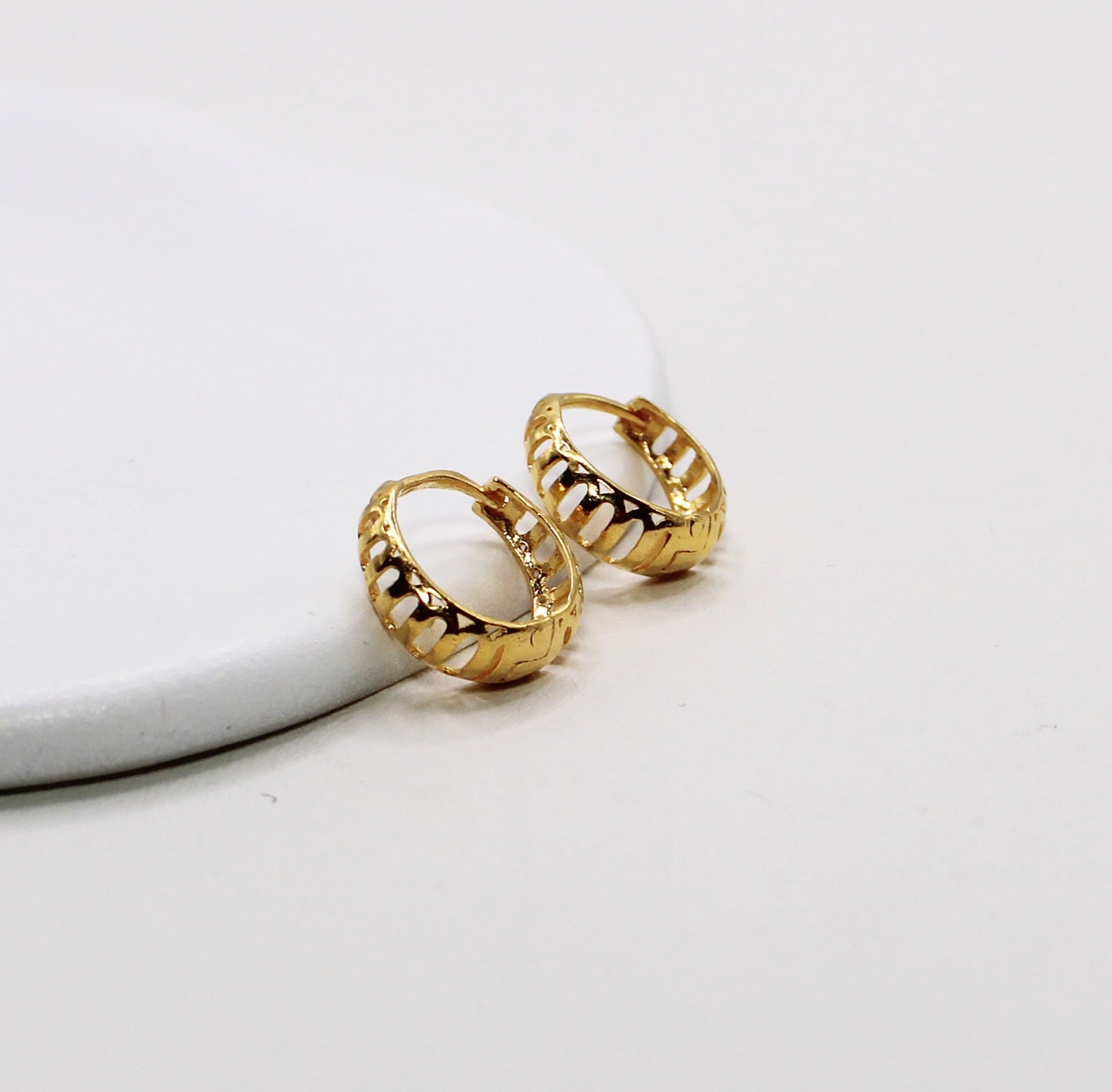 Croissant Huggies | 9.5mm