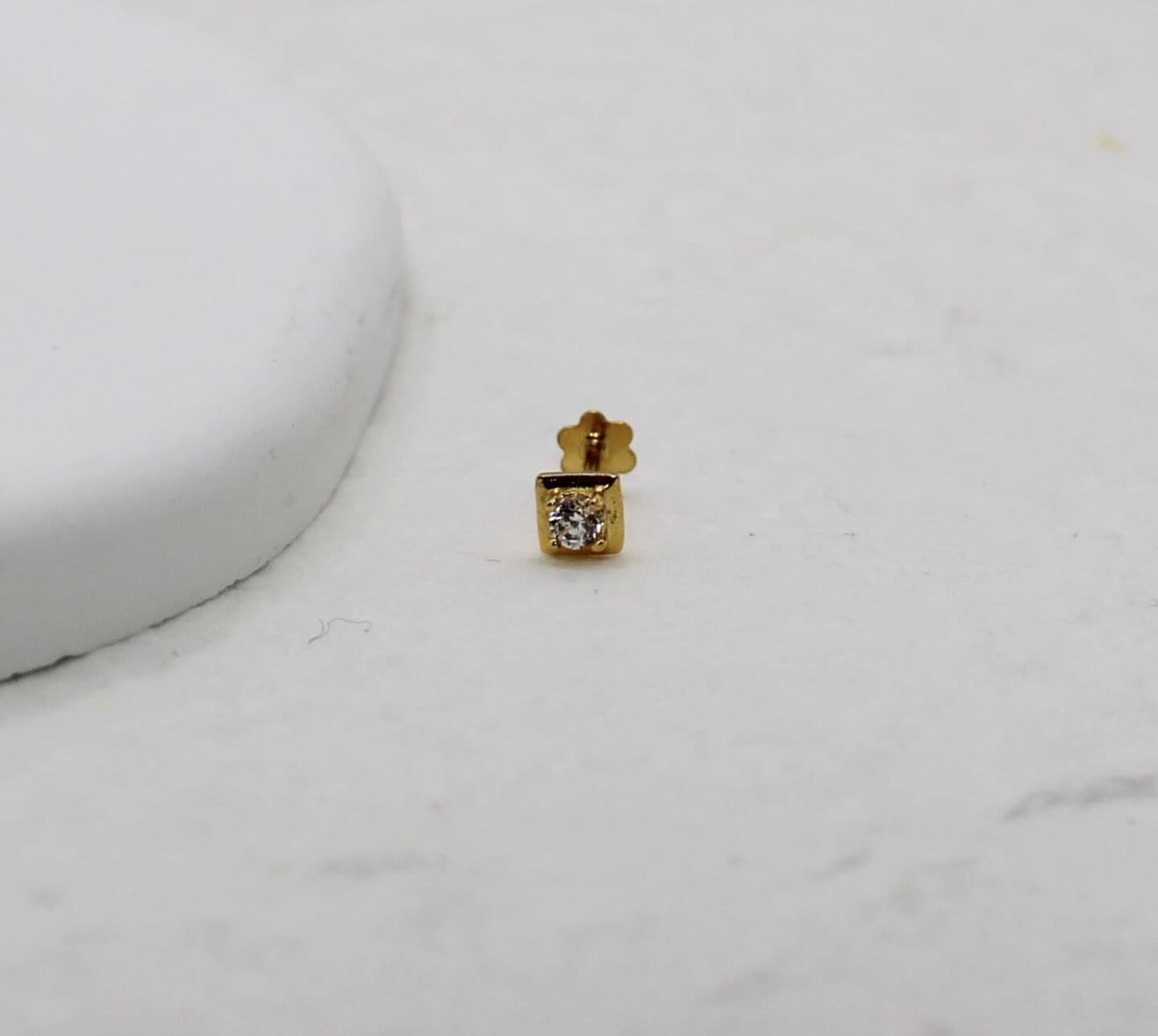 Super-mini Square Stud