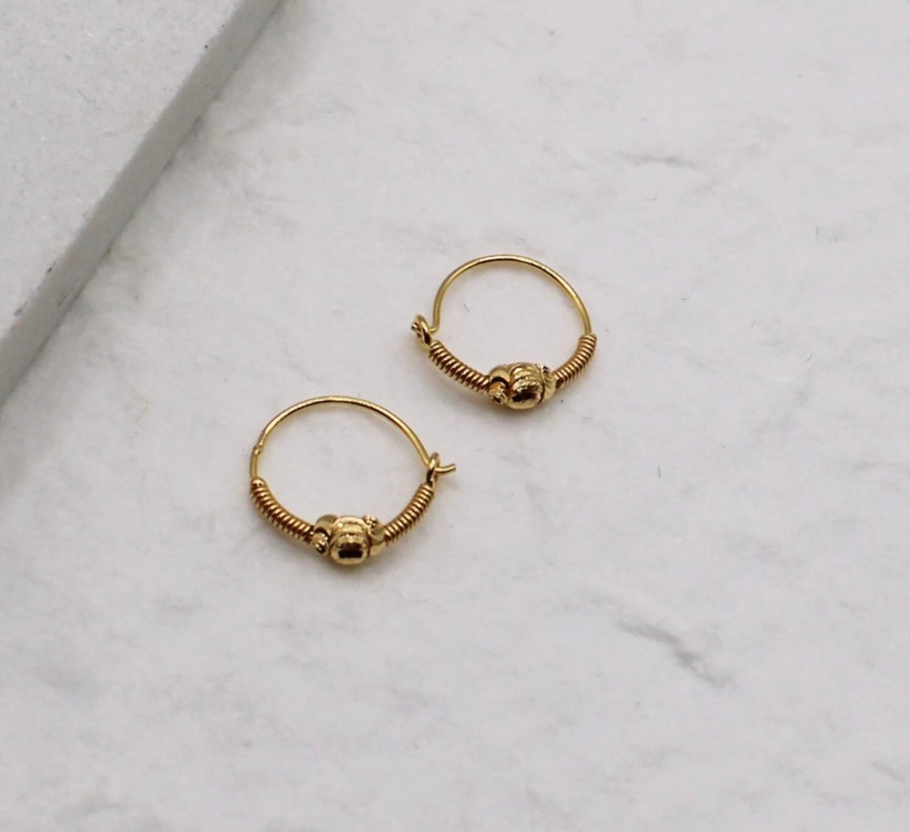 Minimal Bead Hoop | 9mm