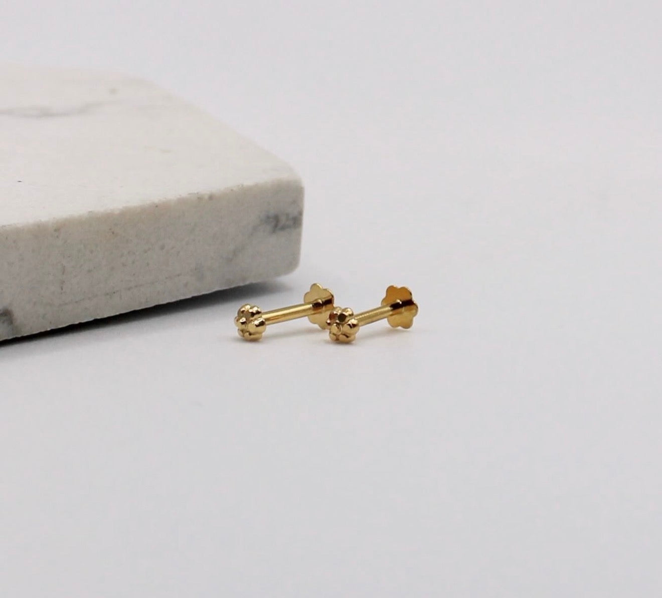Flower Studs | 2.5mm