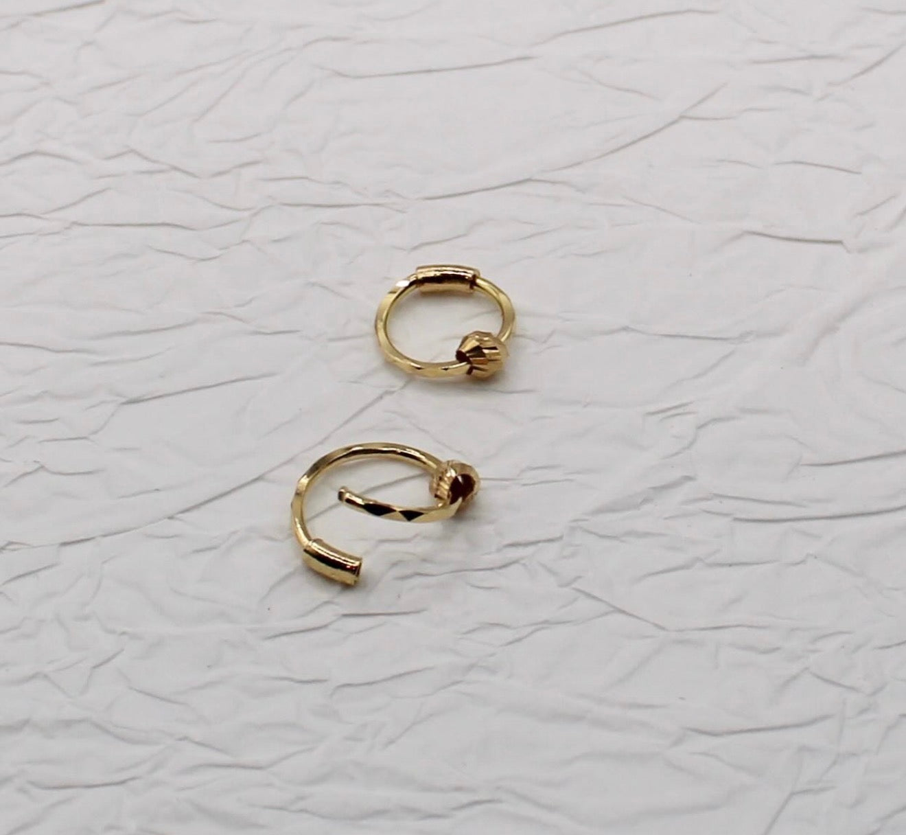 Simple Ball Hoop | 18carat