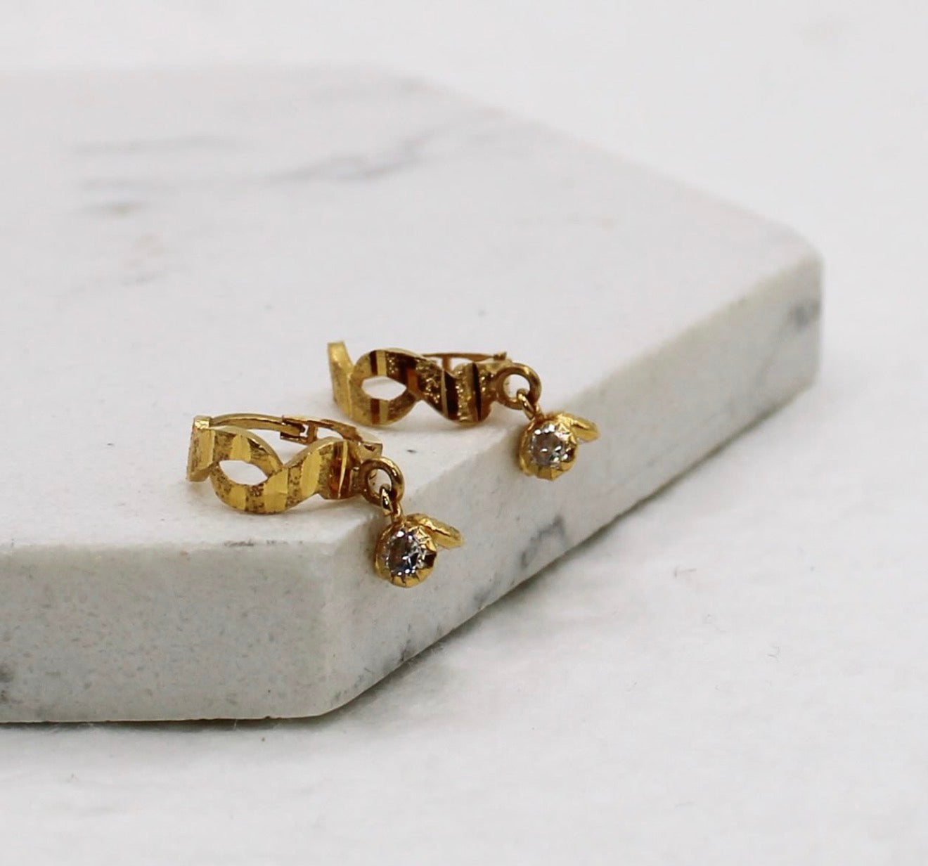Tiny Stripy Huggies | 7.5mm