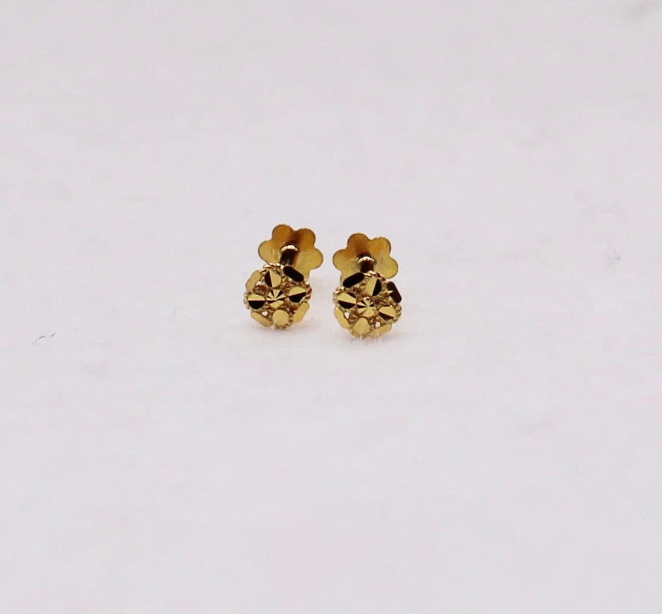Flora Mini Studs | 3.5mm