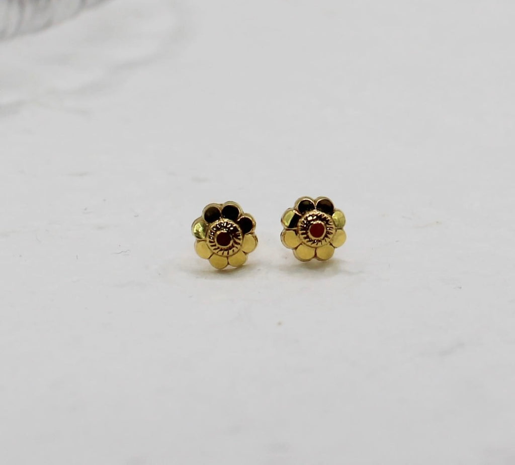 Hollow Flower Studs | 14carat