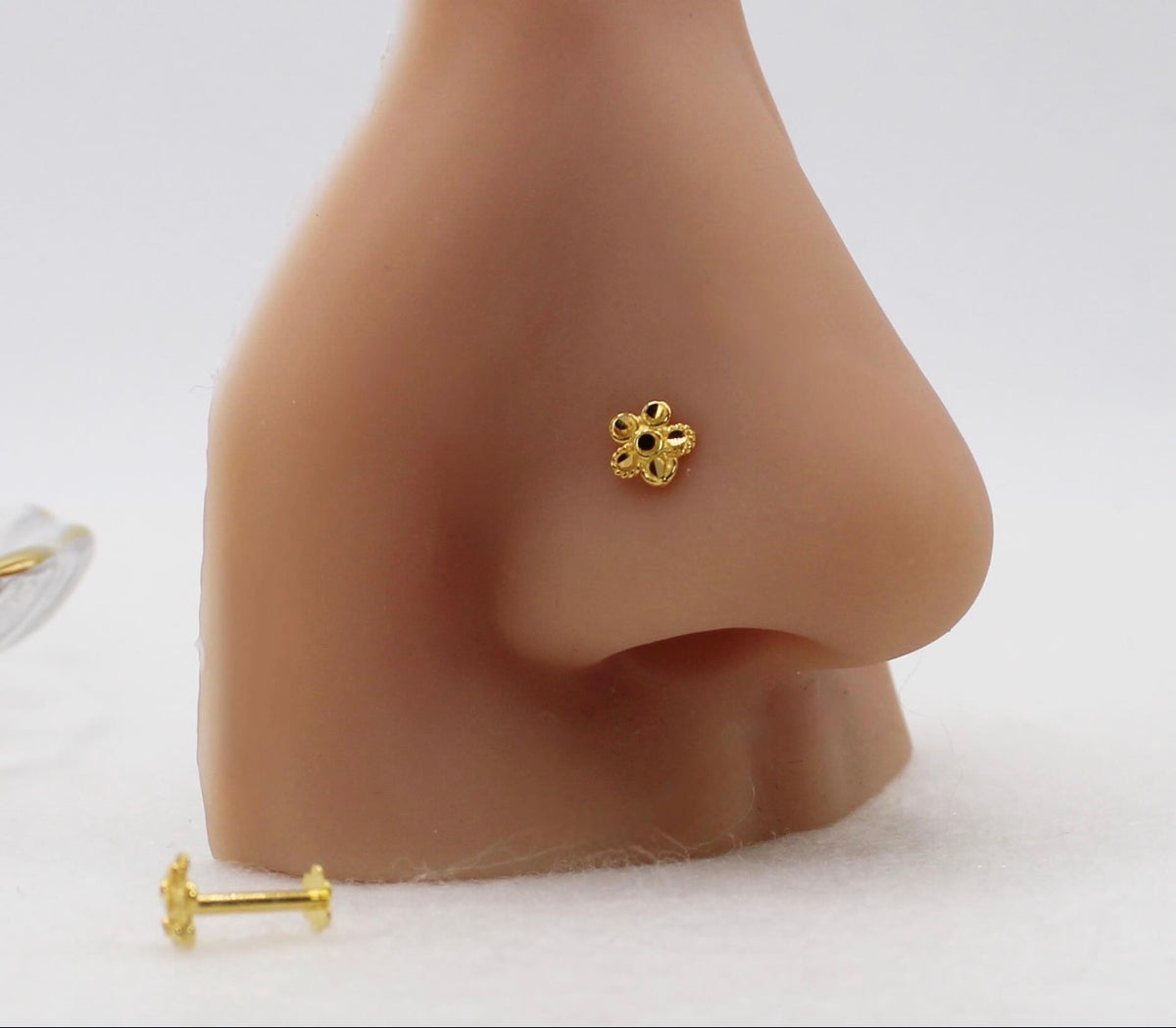 Gold Flower Studs | 18carat