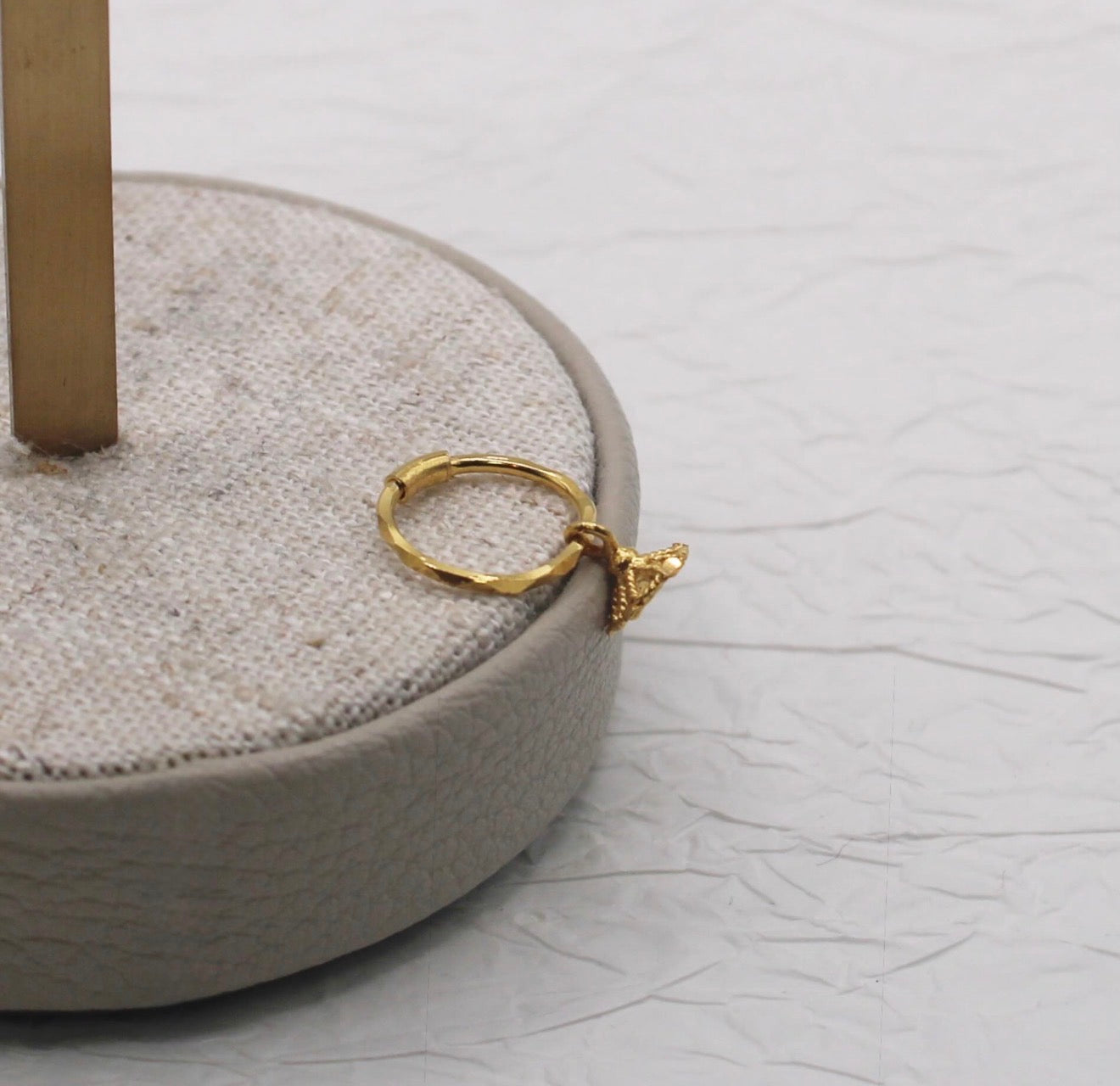 Micro-Jhumka Hoop | 9mm