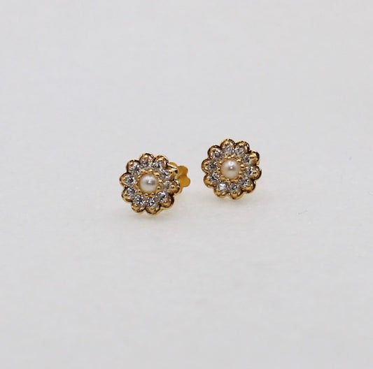 Sunflower Pearl Studs | 14carat