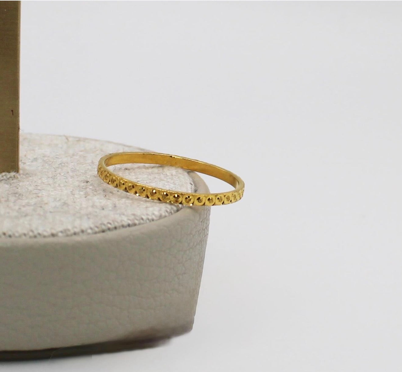 Starlit Texture Band Ring | 18carat