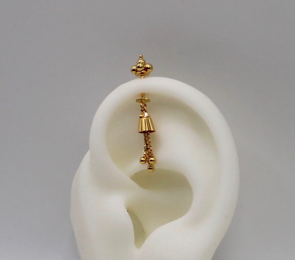 Chain-bell Vertical Helix Stud | 18carat