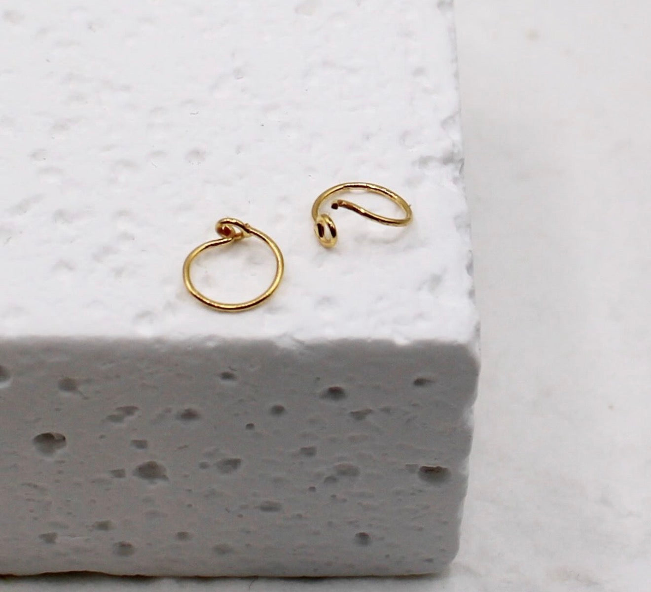 Super-Tiny Thin Hoops | 6mm