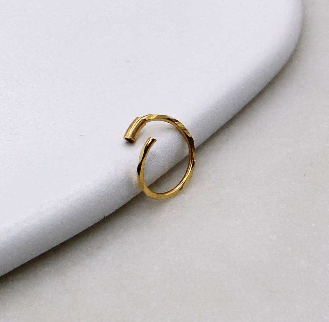 Mahera Diamond-cut Hoop