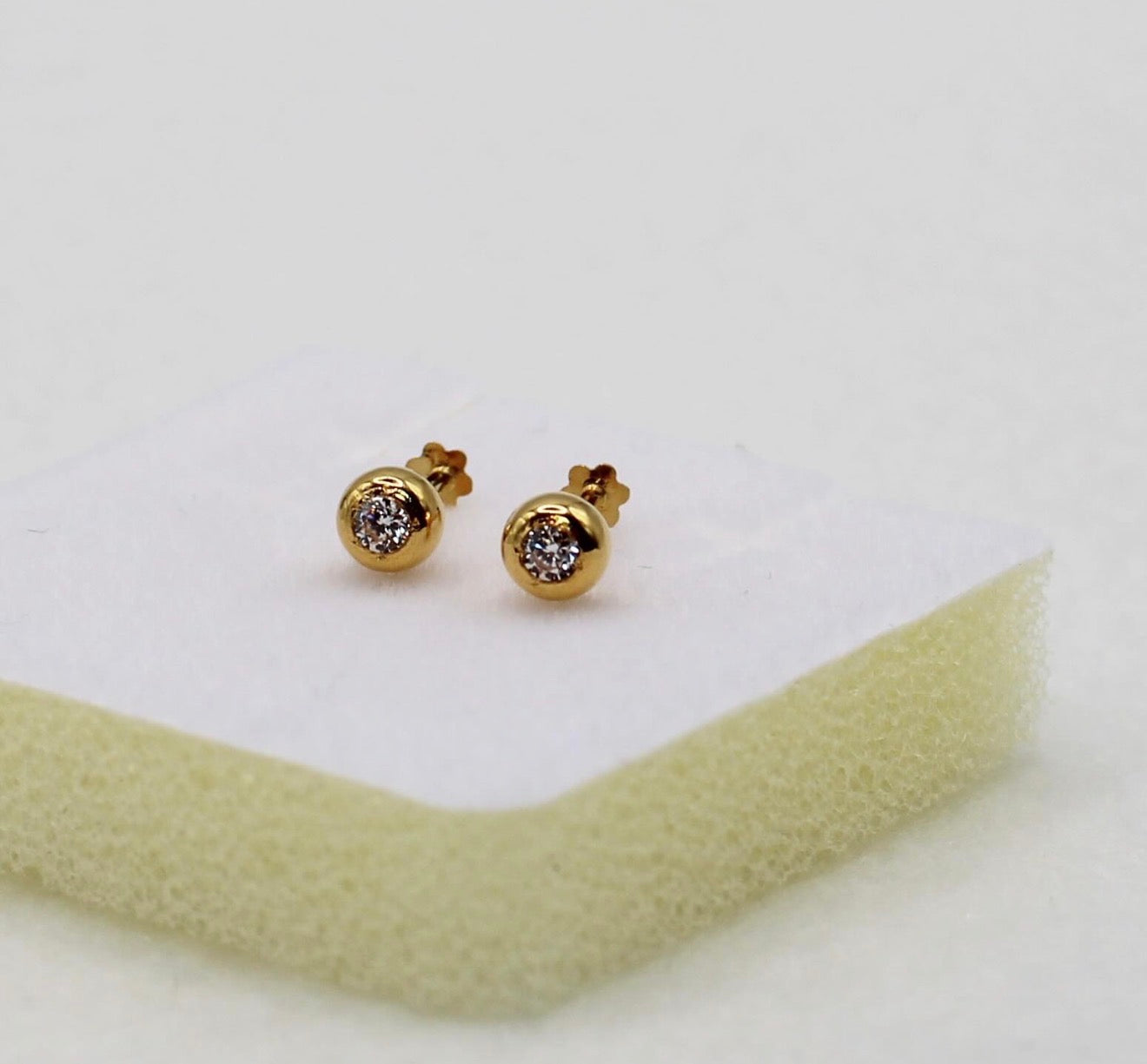 Small Chunky Ball Studs | 18carat
