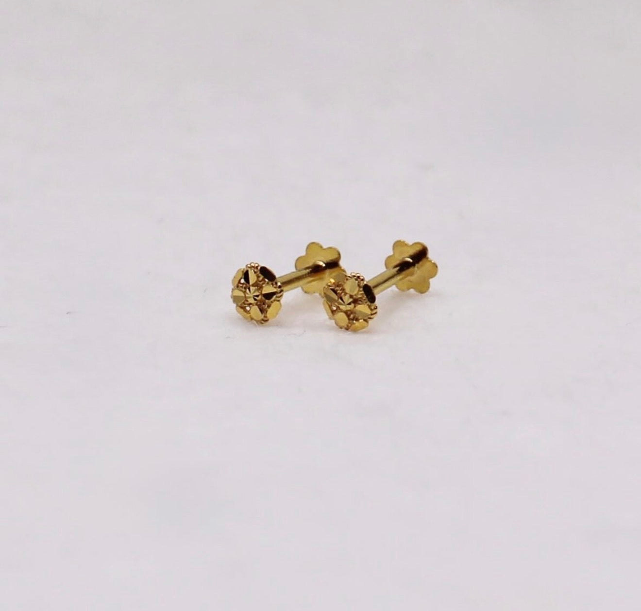 Flora Mini Studs | 3.5mm