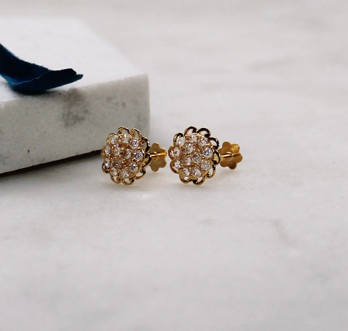 Sunflower Studs