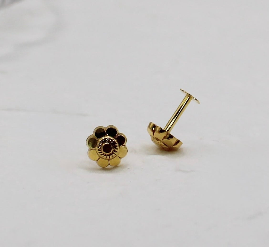 Hollow Flower Studs | 14carat