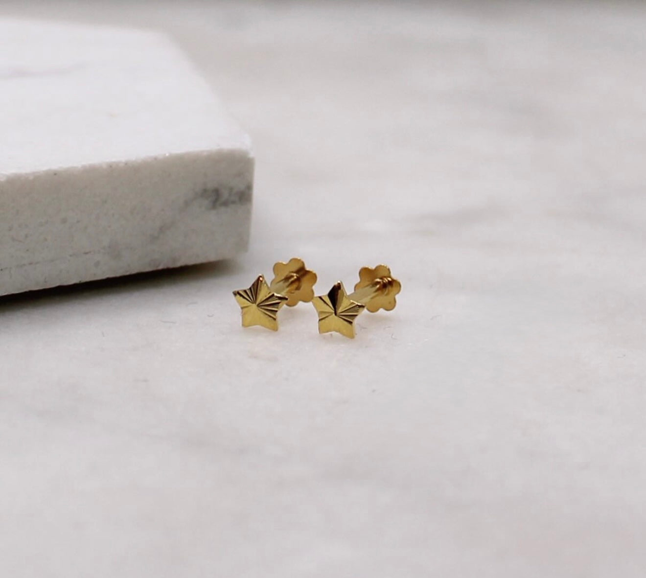 Detailed Star Studs