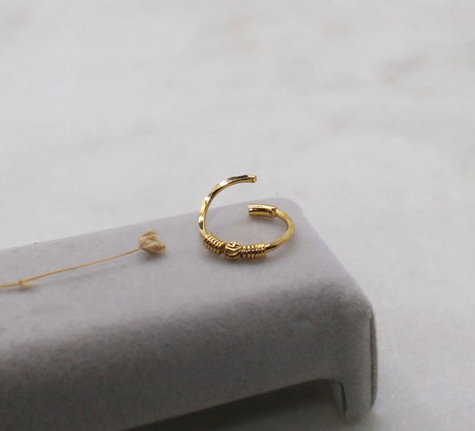 Spiral Single Bead Hoop (9mm)