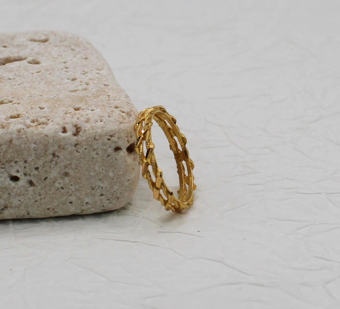Golden Vine Weave Ring | size i