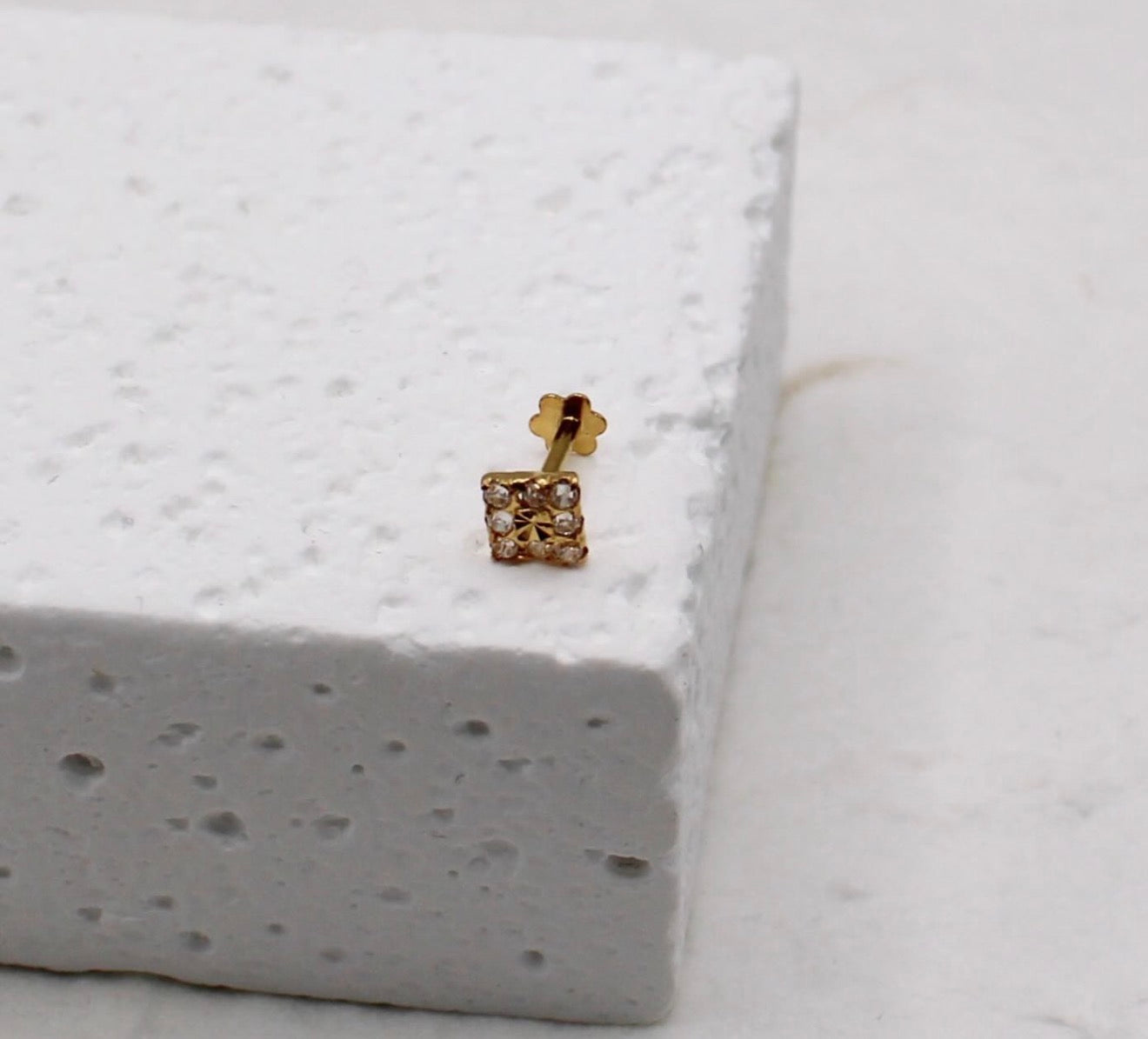 Gold Middle Square Stud