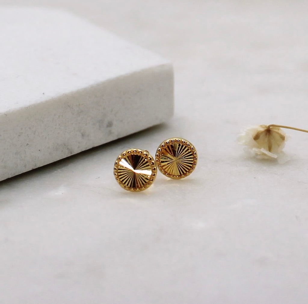 Dotted Small Round Studs