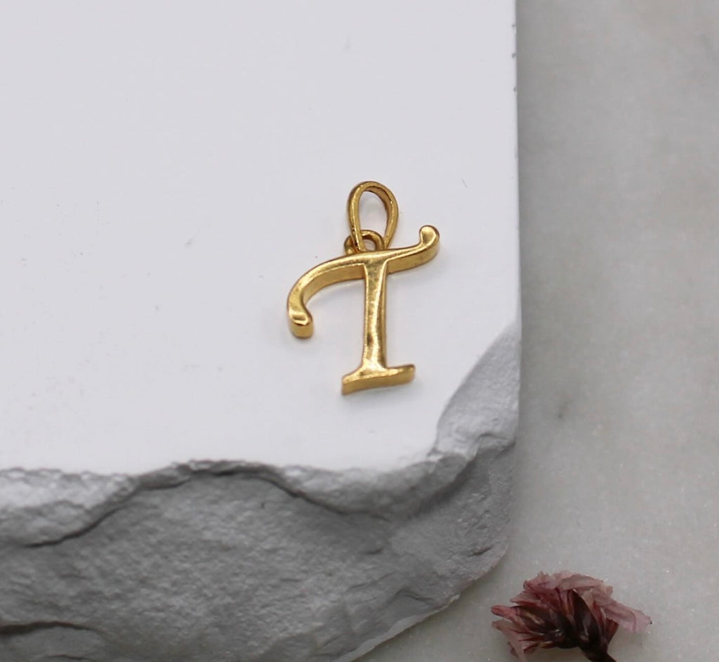 22carat Initial ‘T’ Pendant
