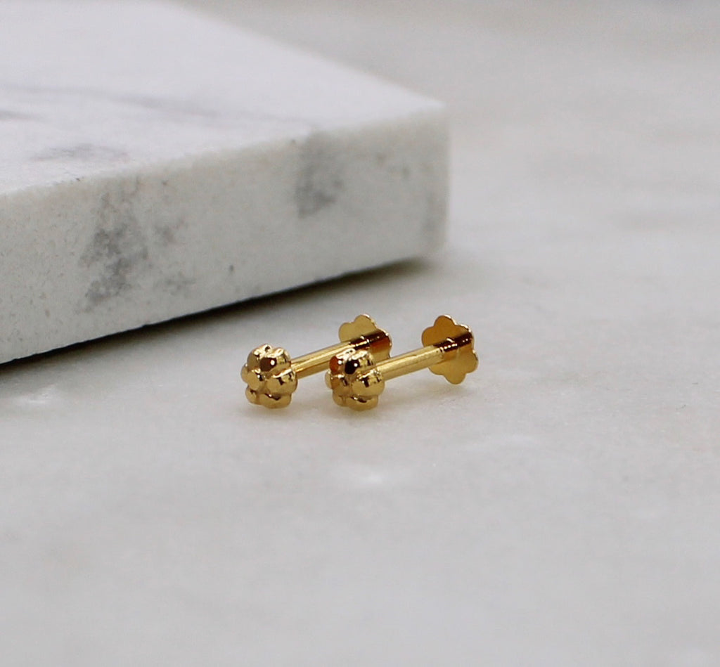 2.5mm Flower Studs
